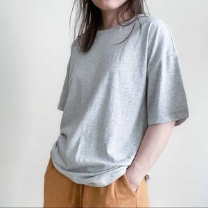 NWT 100%cotton oversized tee in heather grey